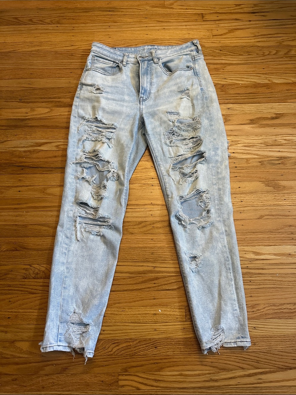 American Eagle Outfitters Light Blue Slim Straight Distressed Jeans